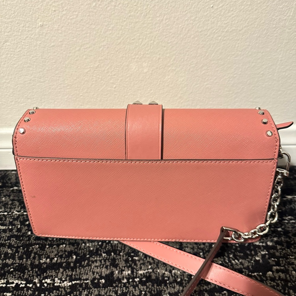 Michael Kors Greenwich Medium Studded Saffiano Leather Shoulder Bag Rose - Picture 2 of 4